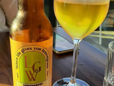 WT Urban Cafe & Kitchen