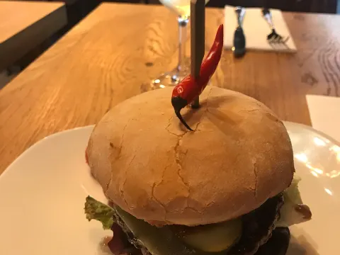 Ellis Gourmet Burger