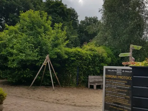 Bospaviljoen De Dwaler & Doolhofpark