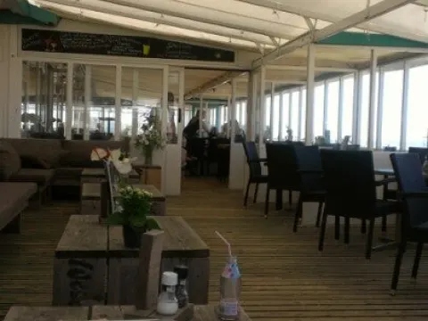 Foto 2 van Strandpaviljoen Westerkim