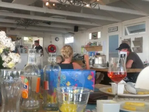 Foto 3 van Strandpaviljoen Westerkim