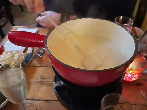 Fondue & Fondue