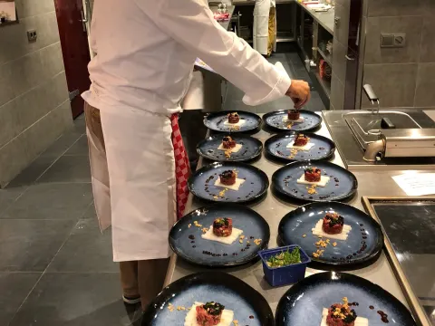 Foto 2 van Cuisine Ora Et Labora
