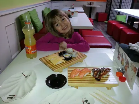 Foto 3 van IZA sushi&noodle