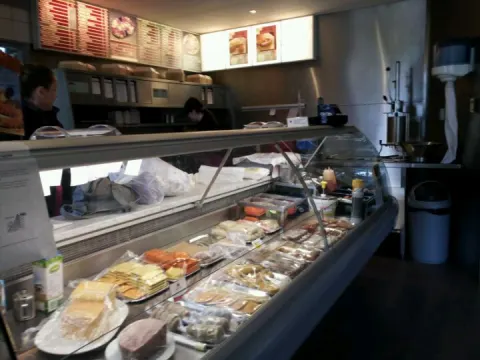 Euro Snackbar