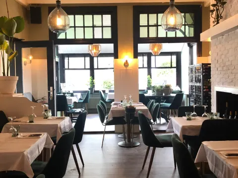 Foto 4 van The Local Bistro