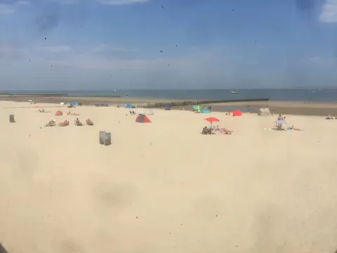 Foto 2 van Strandpaviljoen 't Halve Maentje