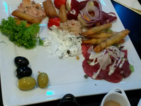 Wereldrestaurant Reyna Bê
