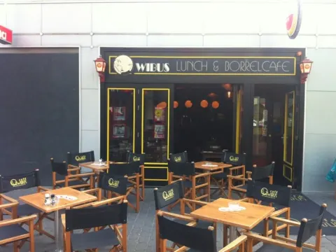 Lunch & Borrelcafé Qwibus