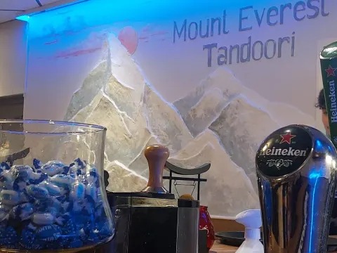 Mount Everest Tandoori