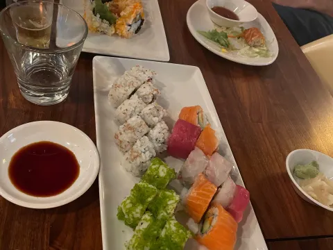 Tomo Sushi