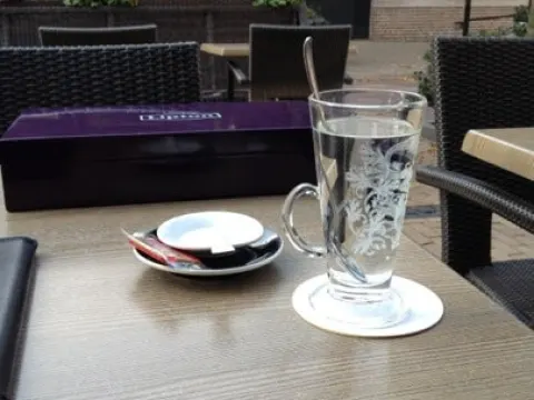 Foto 3 van T Anker