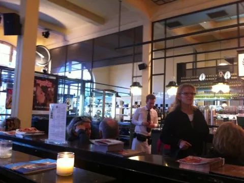 Foto 3 van Caffee Rijnboog
