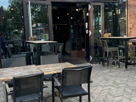 Grand Café Cheers