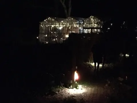 Foto 3 van Zomerrestaurant De Tuinkamer