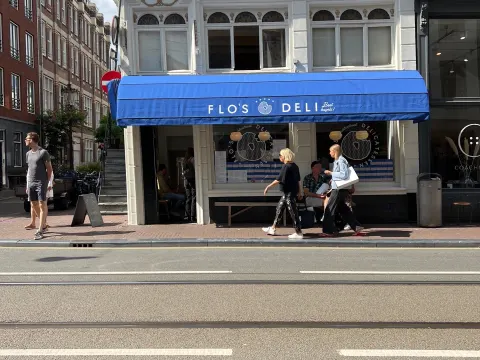 Flo’s Deli