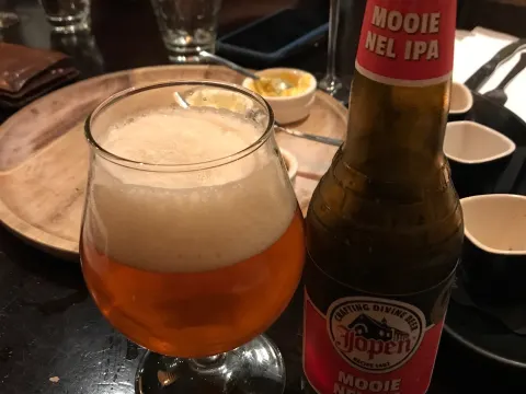 Foto 4 van Het zusje van André Dokter