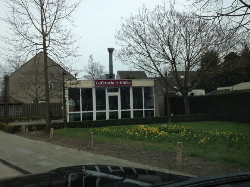Foto 1 van Snackbar 't Hofke