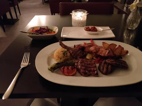 Café Restaurant MİRA
