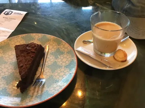 Brasserie 6