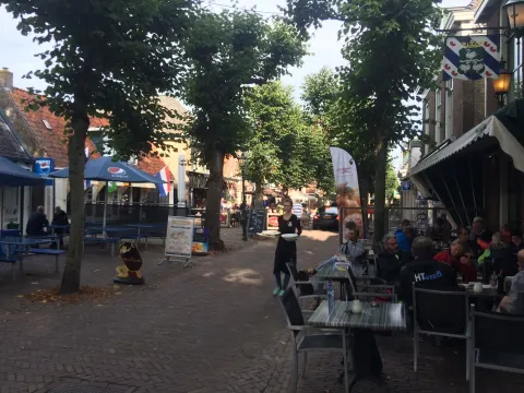 Foto 2 van De Drie Zwaantjes