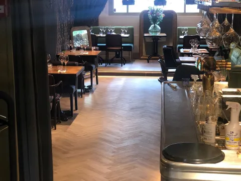 aMusée