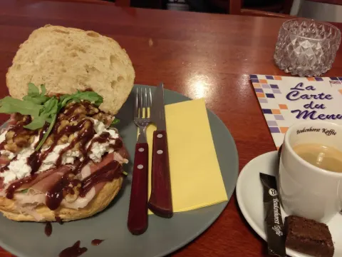 Croissanterie Pigalle