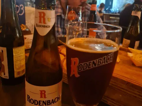Eet- en Bierencafé De Beiaard