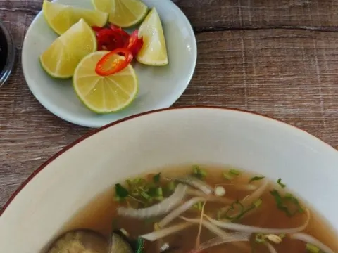Vina's Noodles & More