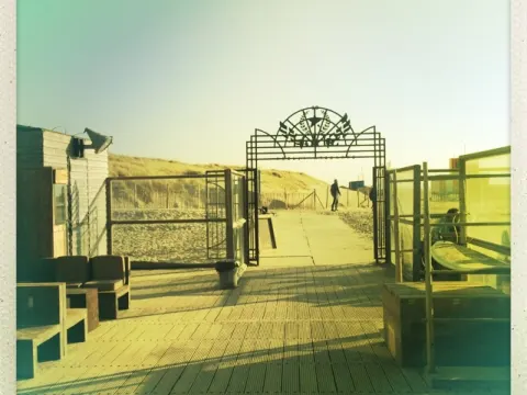 Strandpaviljoen De Staat
