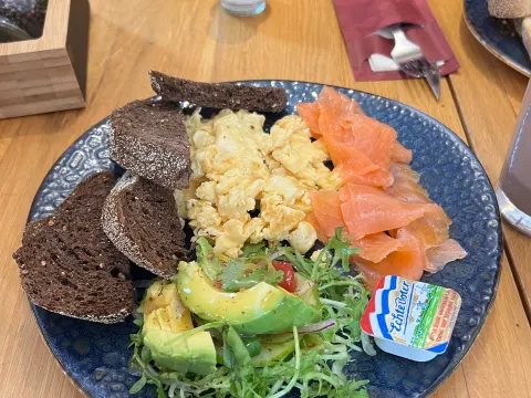 Bagels Sandwich Village