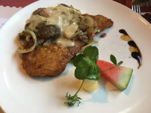 Foto 4 van Café Restaurant Zalen De Mol
