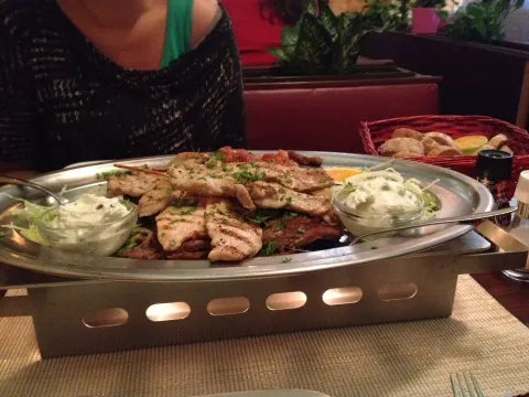 Foto 4 van Grieks restaurant Rhodos