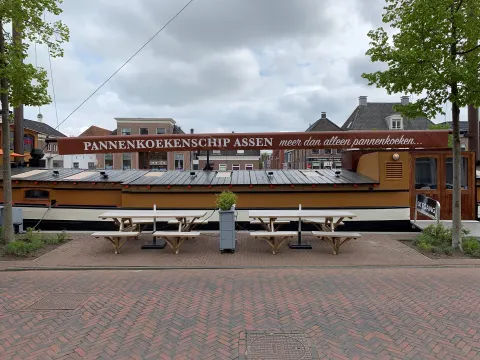 Foto 2 van Pannenkoekenschip Assen