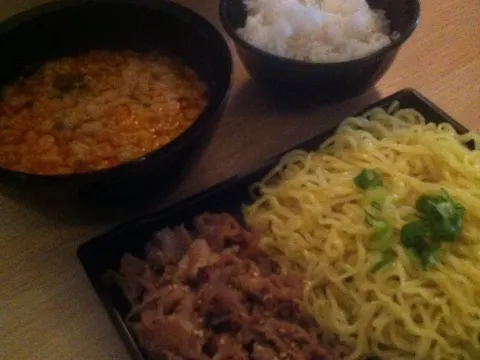 SET Noodle & Hotpot