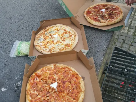New York Pizza
