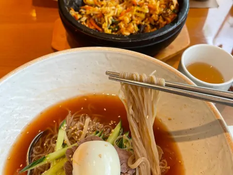 Hwa Won