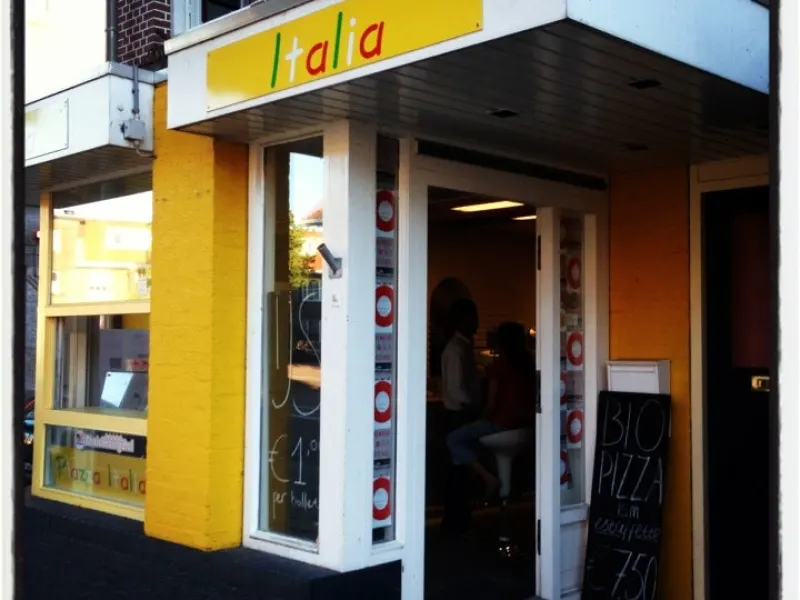 Foto 1 van Piazza italia