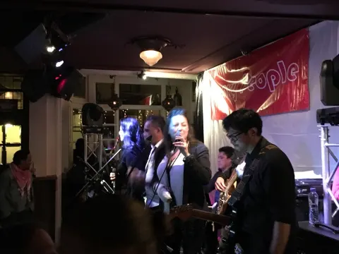 Foto 4 van Barbiertje