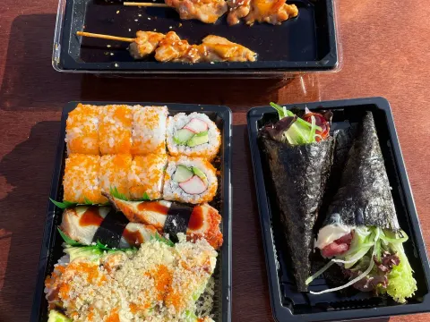 Foto 5 van Hachi Sushi & Grill Bar