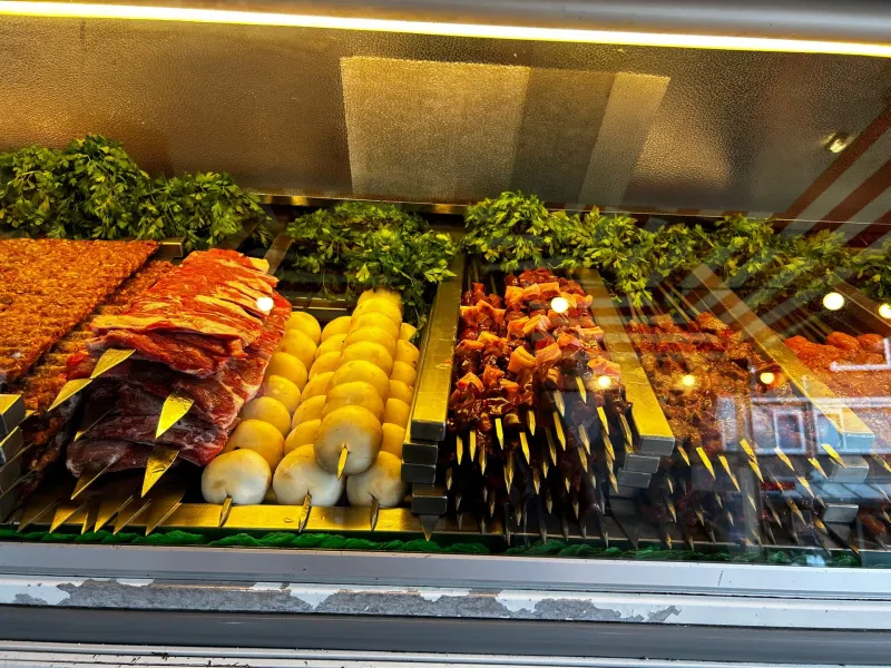 Foto 1 van Bekir Usta Adana Kebab