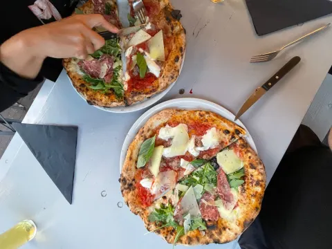 Eatmosfera Oost
