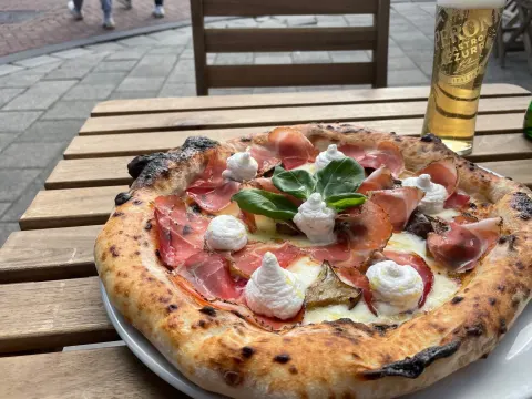 Eatmosfera Oost