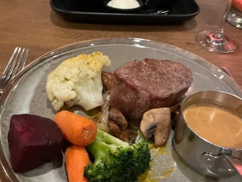 restaurant van der valk emmeloord