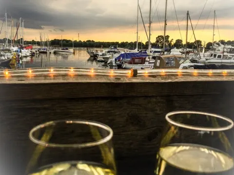 Foto 4 van Terras De Karseboom