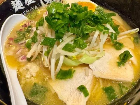 Foto 2 van Tokyo Ramen Iki