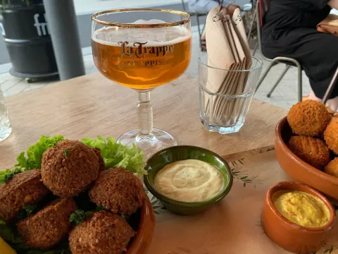 Bar Bistro Calypso