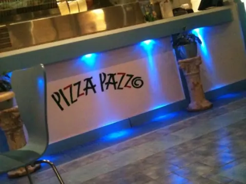 Pizza Pazzo