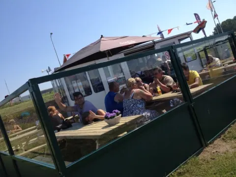 Foto 5 van Viskiosk Havenzicht