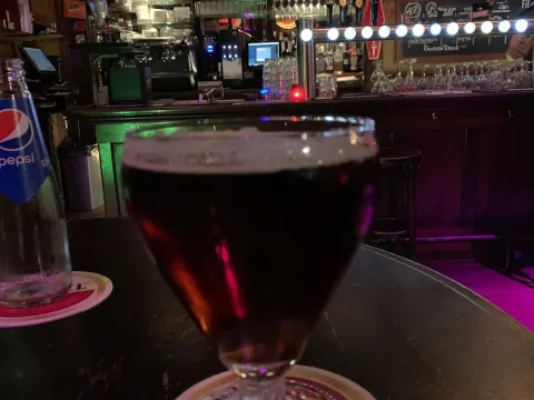 Bier & Wijnlokaal 't Hookhoes
